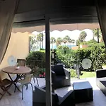 Garden Townhouse Vakantiehuis *