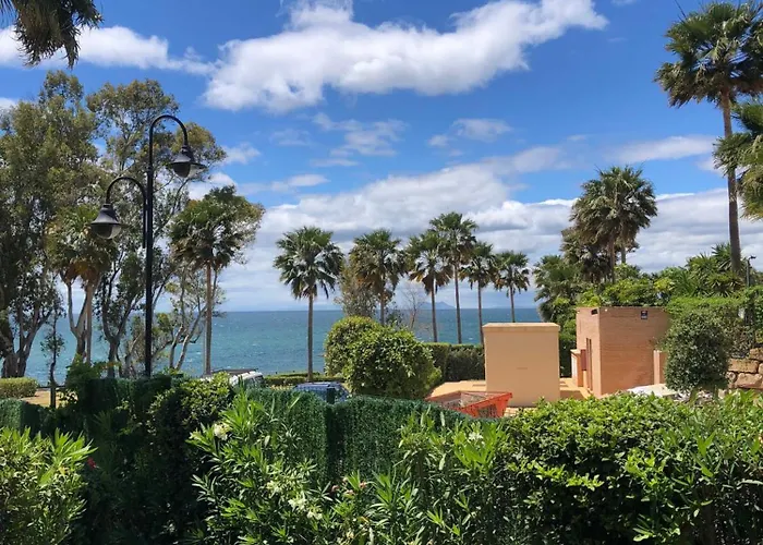 Nyaraló Garden Townhouse *