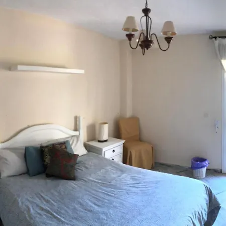 Garden Townhouse Holiday home *